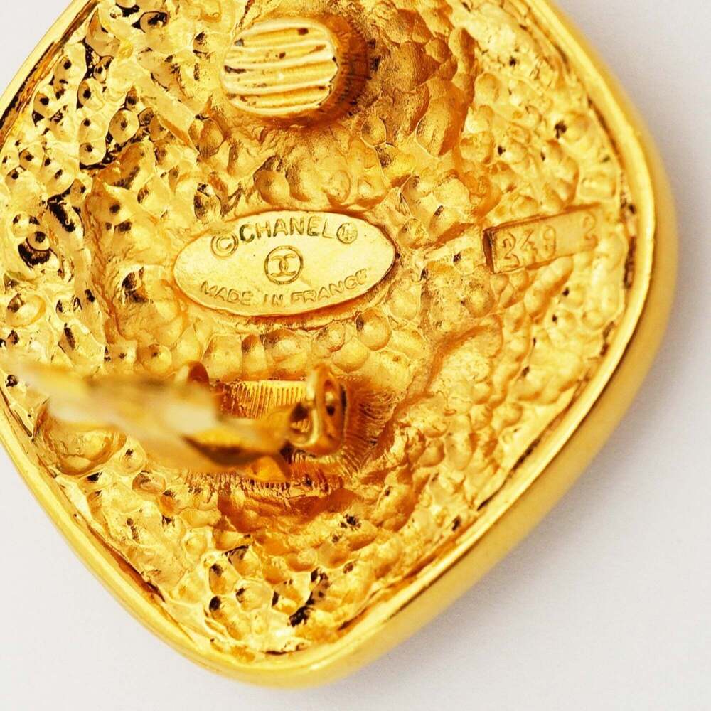 CHANEL Gold Diamond Logo Earrings - Picture 4 of 6
